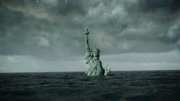 Apokalyptischer Wasserblick. alte Freiheitsstatue im Sturm. 3D-Animation — Stockvideo