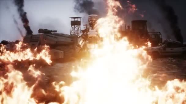 Katonai robot egy leégett apokaliptikus városban. Armageddon nézet. Reális tűzszimuláció. Poszttapokaliptikus. — Stock videók