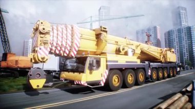 Mobil inşaat vinci. Büyük bir sanayi ya da fabrika inşaatı, dış yapı, modern endüstriyel dış yapı, havadan manzara, inşaat vinci. 4k animasyon