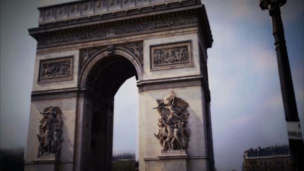 Arco de París. animación con mosca — Vídeo de stock