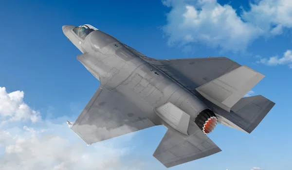 F-35, Amerikaanse militaire gevechtsvliegtuig. Straalvliegtuig. Vliegen in wolken — Stockfoto