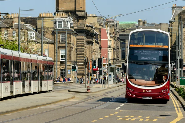 Trasporto pubblico a Princess Street — Foto Stock