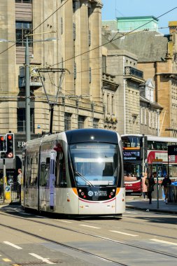 Princess Street'te toplu taşıma 