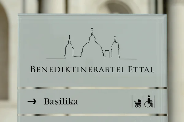 Direction sign at Ettal Abbey — Stock Photo, Image