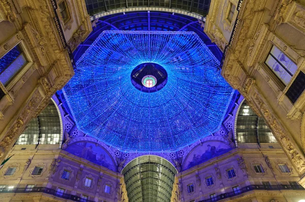 Mailand Italien März 2010 Die Riesige Glaskuppel Der Galleria Vittorio lizenzfreie Stockfotos