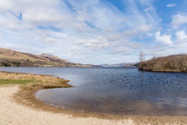 İskoçya'daki Loch tay