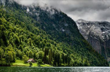 Chalet Konigssee bankaların üzerinde