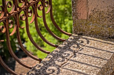 Metal dekoratif balkon çit
