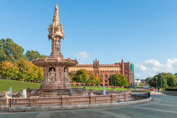 De Doulton fontein in Glasgow Green — Stockfoto