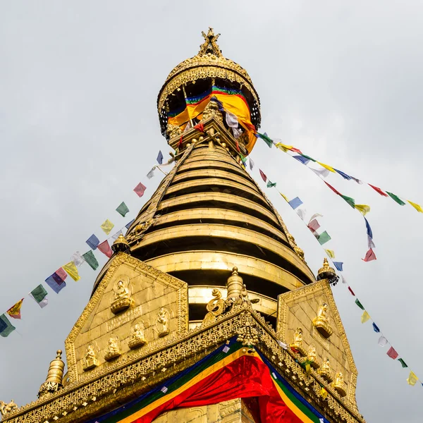 A small gilded stupa — 图库照片