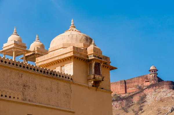 Bernsteinfarbenes Fort Jaipur — Stockfoto