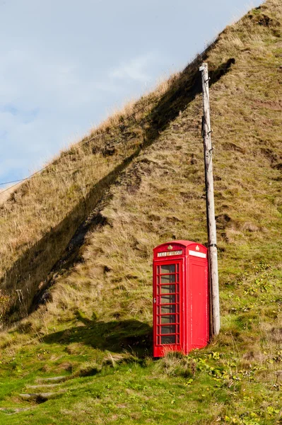 Telefonzelle in ländlicher Lage — Stockfoto