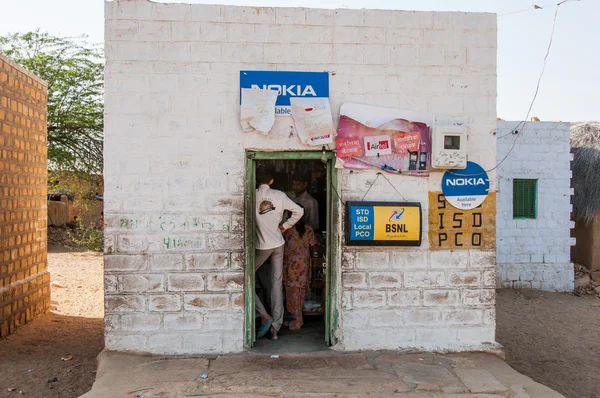 Телефон магазин в штаті Раджастан — стокове фото