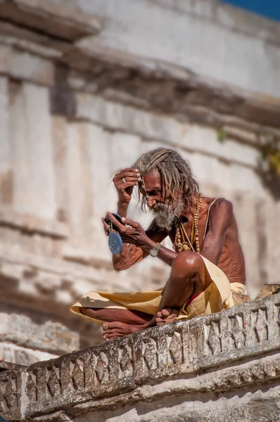 : Een hindoe-Sadhu holyman — Stockfoto