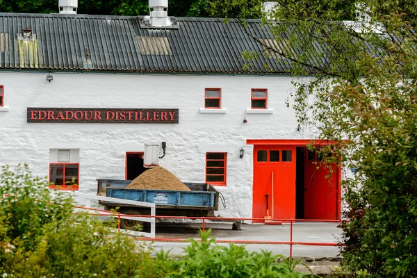 Edradour distillery nära Pitlochry — Stockfoto