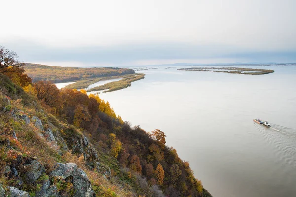 Rússia Região Khabarovsk Uma Bela Vista Rio Chamada Amur Rio — Fotografia de Stock