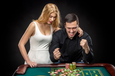 casino rulet oynamaya çift kazanır.