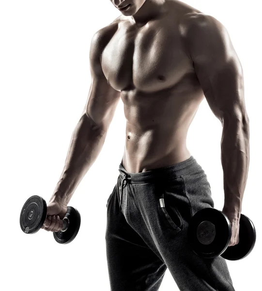 Gespierde man doet oefeningen met dumbbells geïsoleerd op witte achtergrond — Stockfoto