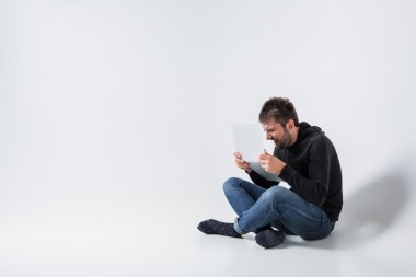 duygusal adam ve defter