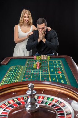 casino rulet oynamaya çift kazanır.