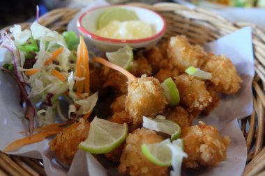 Limon soslu çıtır tavuk