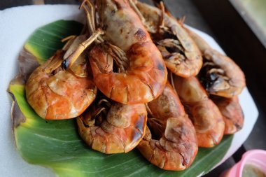 ızgara karides deniz ürünleri