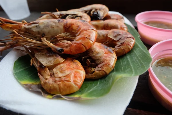 Crevettes grillées fruits de mer — Photo