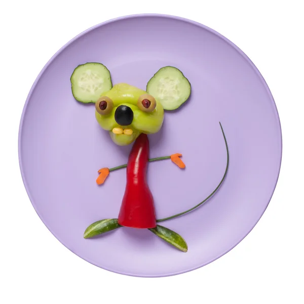 Zabawna myszy z warzyw na płyta różowy — Zdjęcie stockowe