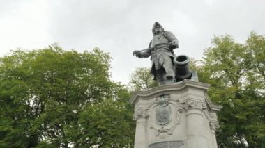 Norveç, Oslo 'da Amiral Peter Tordenskjold' un heykeli