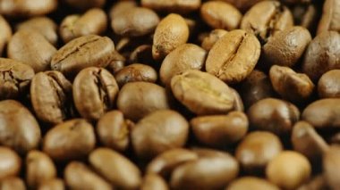 Kahve çekirdekleri.