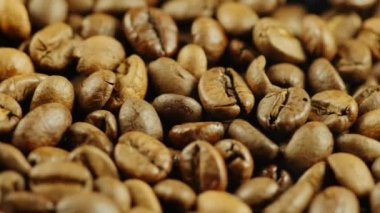 Sıcak kahve çekirdekleri duman için