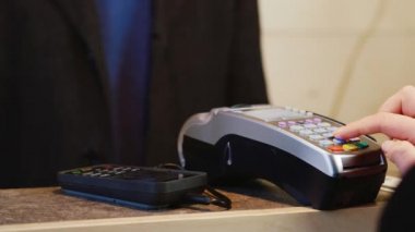 Banka kartı satın almak için ödeme