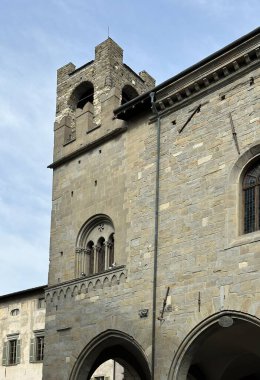 Ortaçağ kalesi, San Marino 'nun ortaçağ şehri.