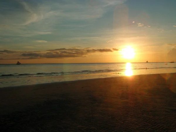 Puesta de sol en Boracay, Filipinas — Foto de Stock