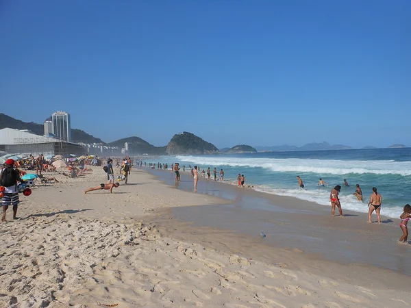 Spiaggia di Copacabana a Rio de Janeiro — Foto Stock