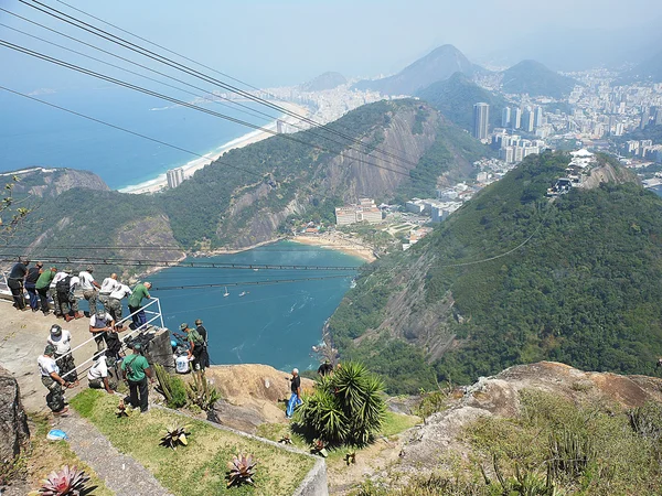 La vista de Río de Janeiro desde la montaña de pan de azúcar —  Fotos de Stock