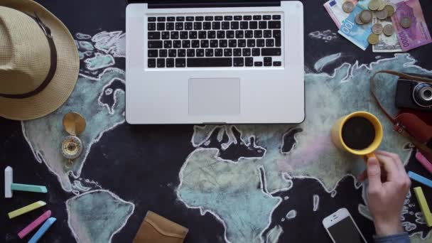 Man Planning Travel Map Conceito de Pesquisa — Vídeo de Stock