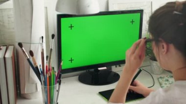 Tasarımcılar grafik Tablet ile çalışma