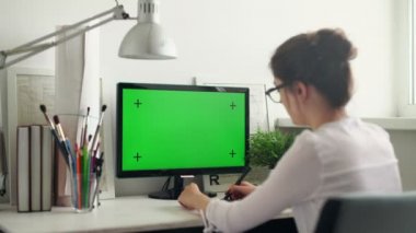 Tasarımcılar grafik Tablet ile çalışma