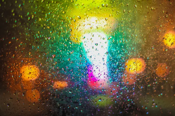 Regendruppels op het glas — Stockfoto