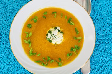 Havuç, kabak krem çorbası diyet gıda