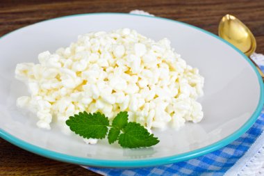 Ev diyet yağ süzme peynir lor boncuklu