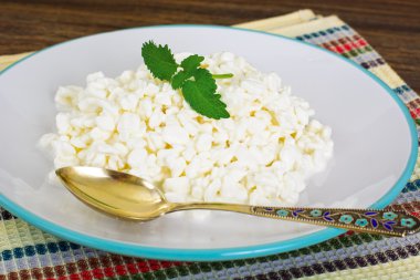 Ev diyet yağ süzme peynir lor boncuklu