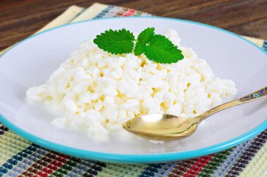 Ev diyet yağ süzme peynir lor boncuklu