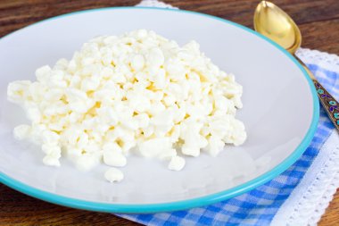 Ev diyet yağ süzme peynir lor boncuklu