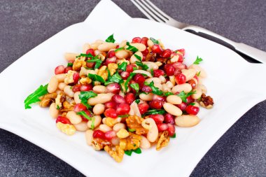 Nar, ceviz, zeytin yağı, limon suyu ile Dermason