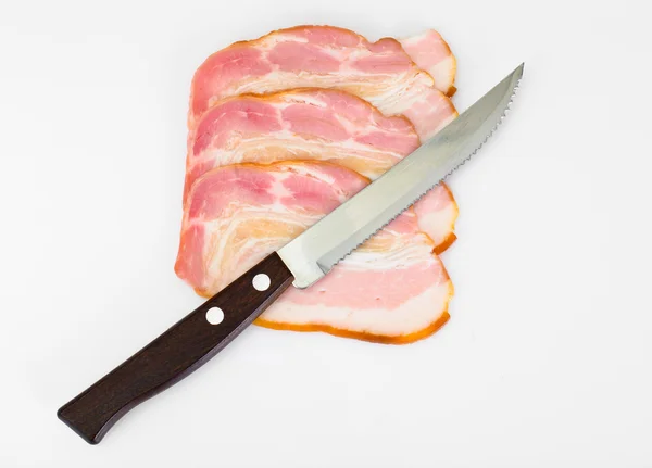 Bacon defumado, banha, porco cru com especiarias — Fotografia de Stock