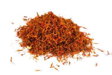 Beyaz arka plan üzerinde izole baharat safran