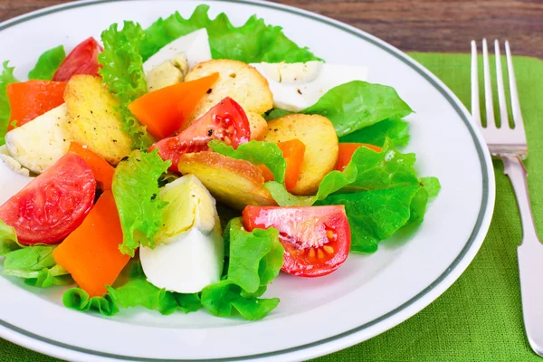 Tomato, Sweet Pepper with Egg and Bruschetta — Stock Photo, Image