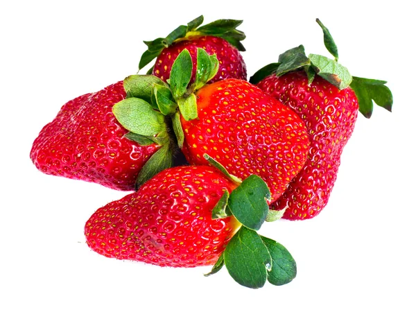 Leckere süße Erdbeere isoliert auf weißem Hintergrund — Stockfoto